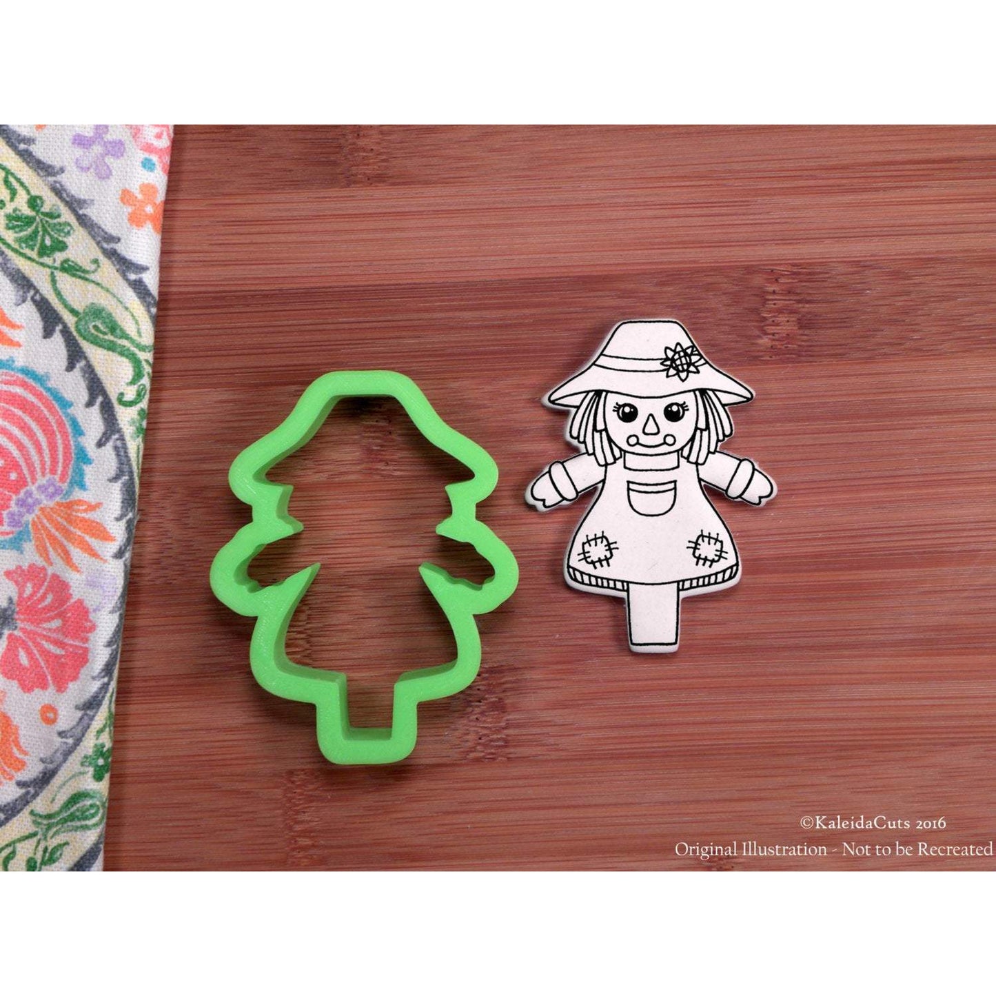 Scarecrow Girl Cookie Cutter