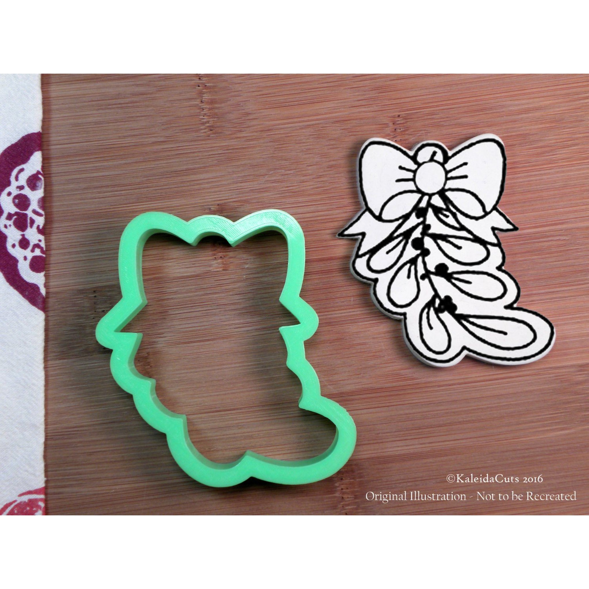 Hoppy Easter Cookie Cutter - KaleidaCuts